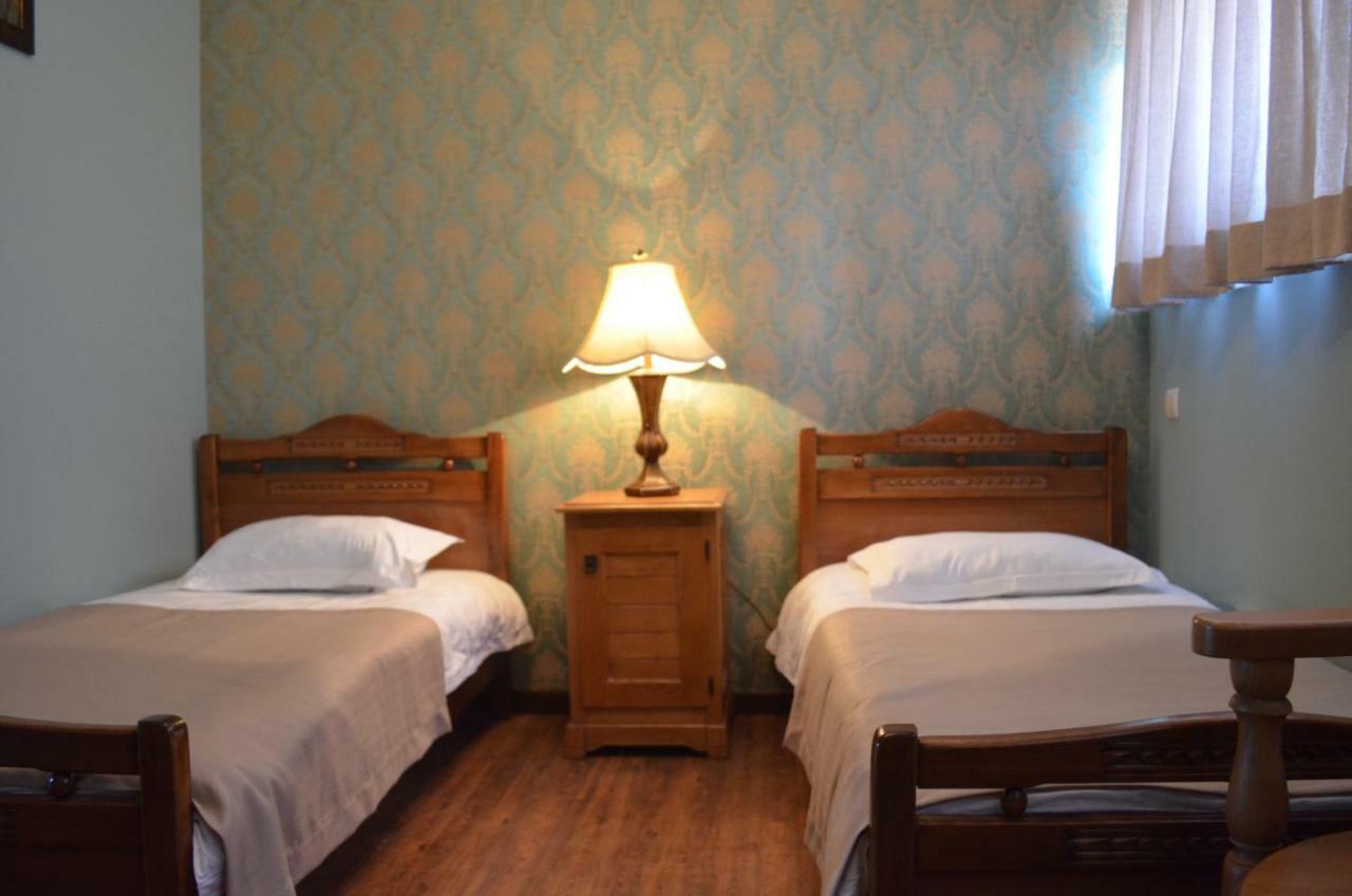 Hotel Brigitte Signagi Buitenkant foto